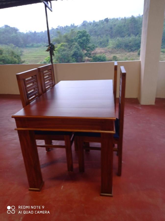 Cauvery Homestay Somvārpet Екстериор снимка