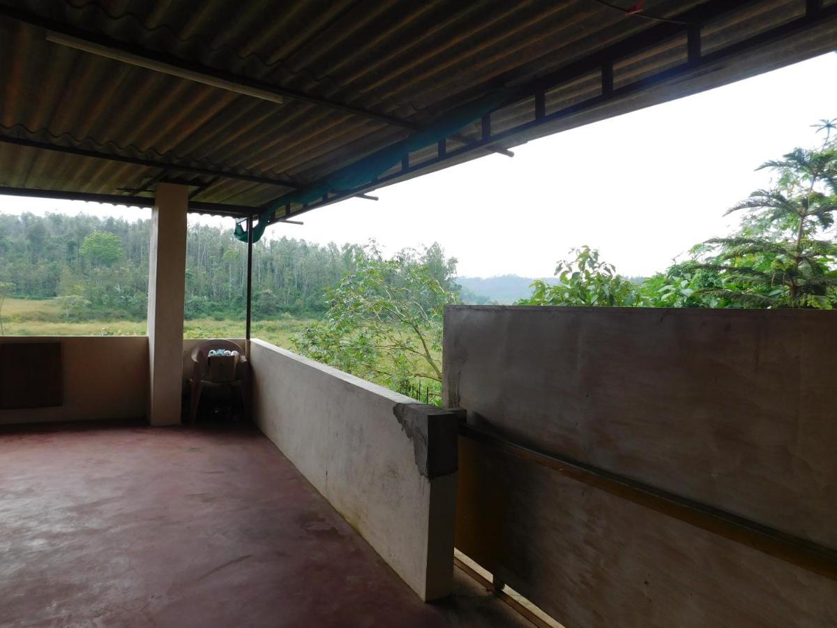 Cauvery Homestay Somvārpet Екстериор снимка